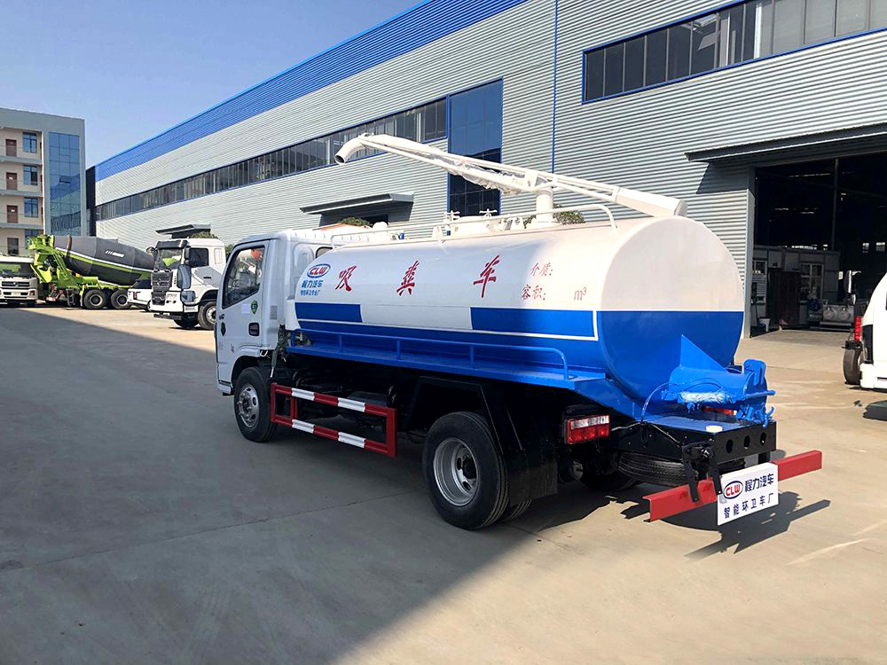 国六5方东风D6 吸粪车