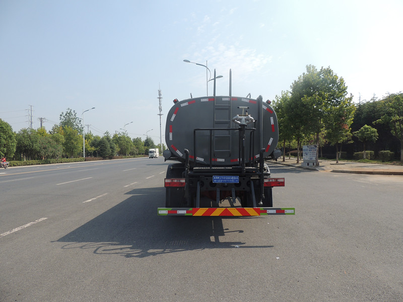 东风D9洒水车，国六新款，市场热卖