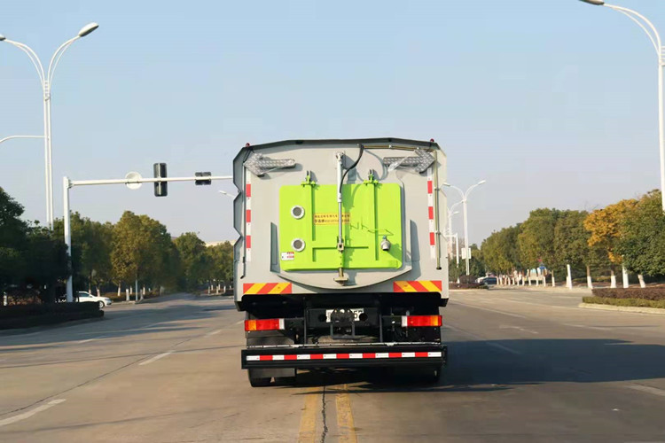 东风天锦洗扫车 16吨洗扫车