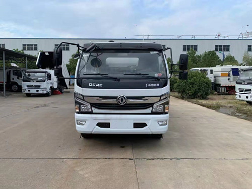 东风大多利卡9方洗扫车 生产厂家
