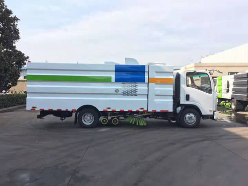 五十铃洗扫车 8方洗扫车多少钱